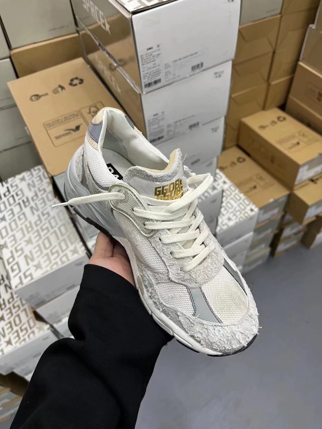 Golden Goose Sneakers-11