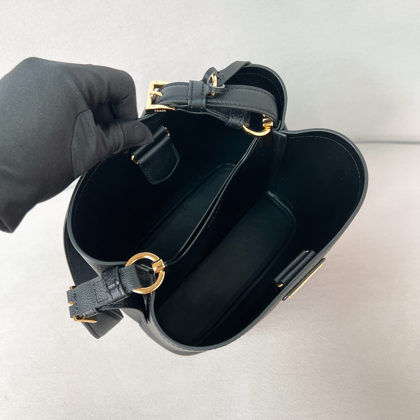 Prada Hot New Product-9