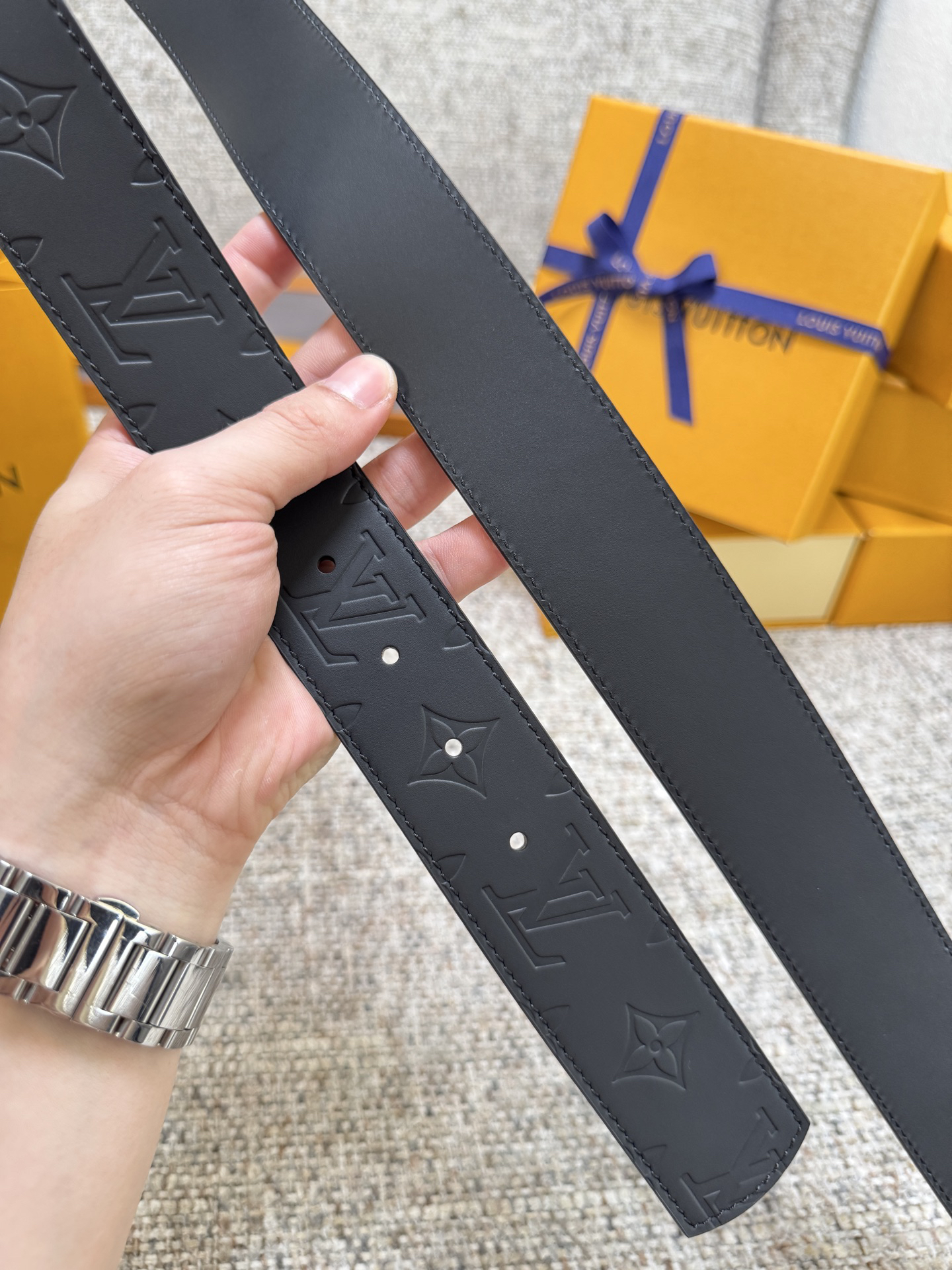 Lv belt-24