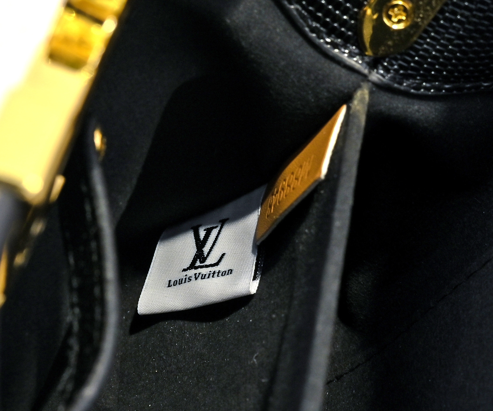 Louis Vuitton Hot New Product-148