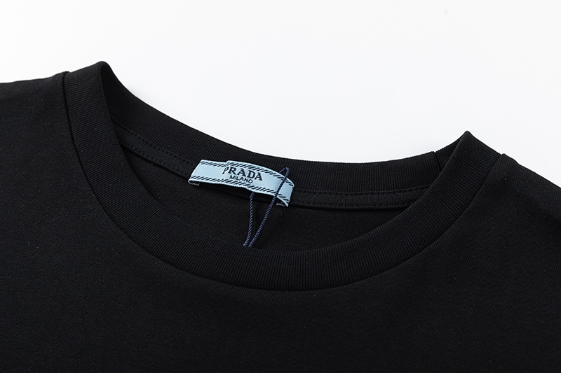 Prada clothing-36