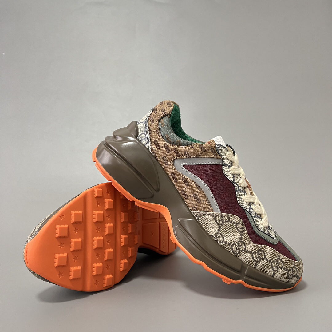 Gucci Sneakers-53
