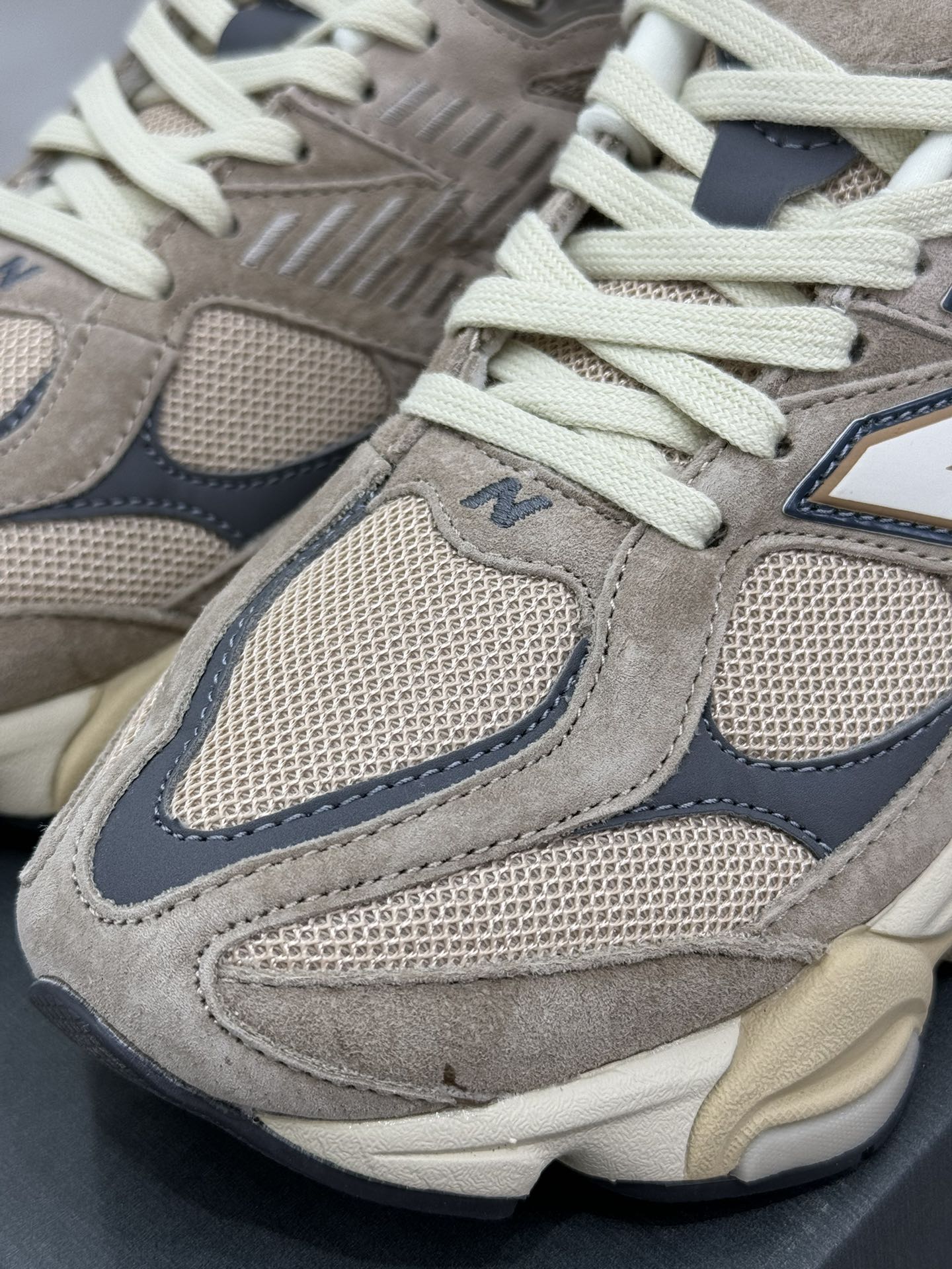 New Balance Sneakers-185