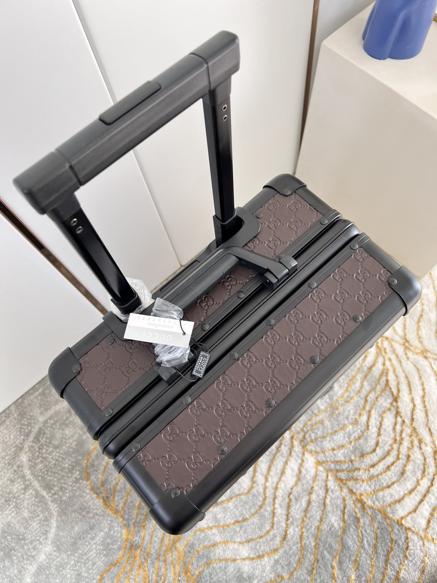 Gucci luggage-24