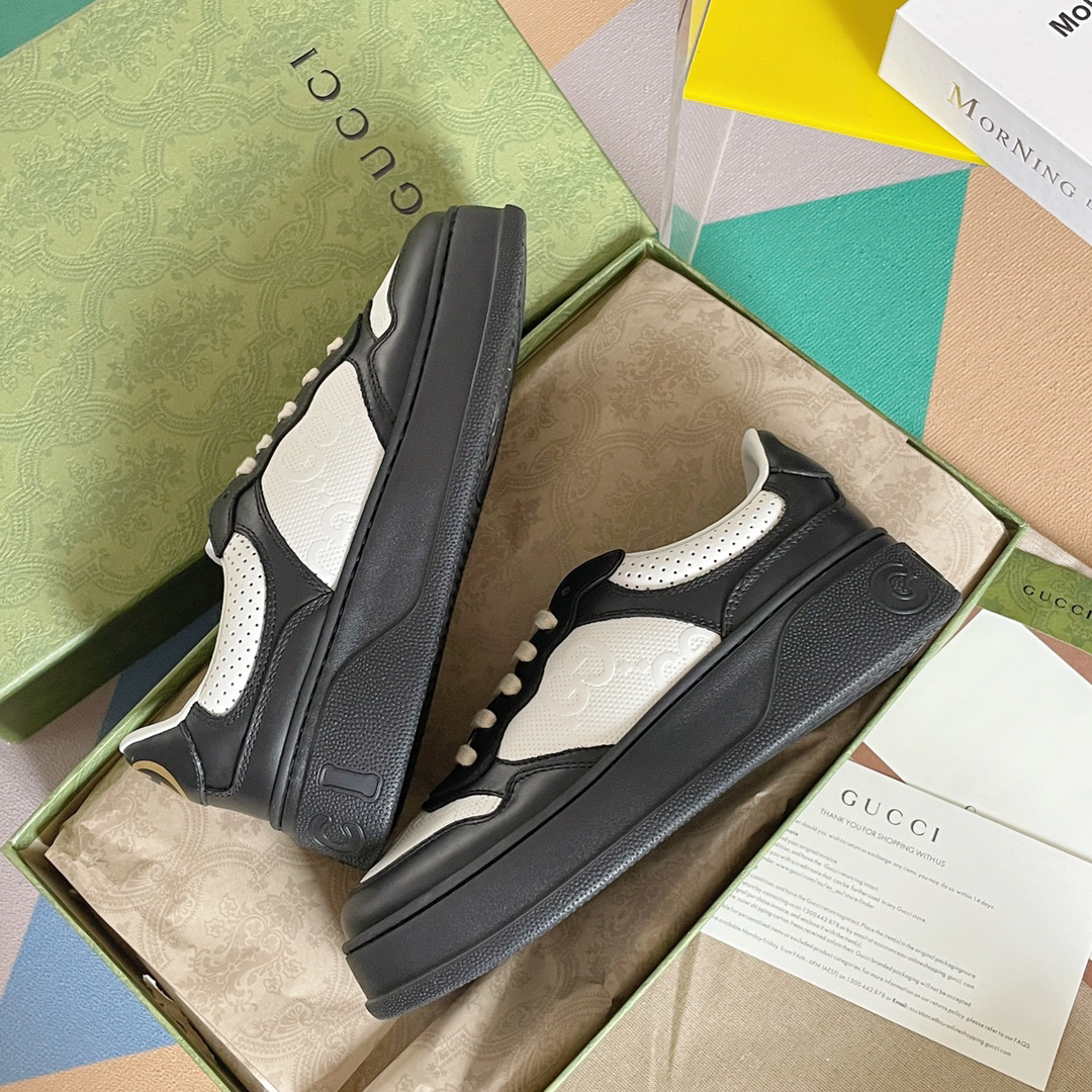 Gucci Sneakers-161