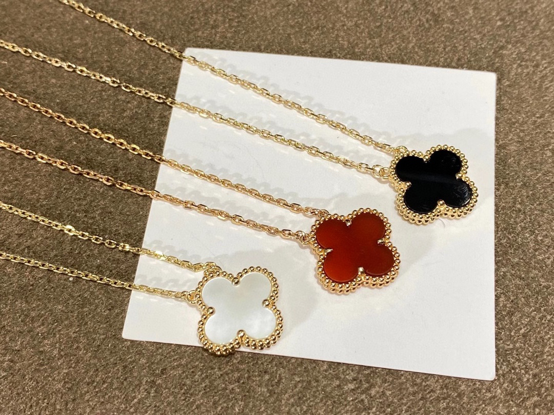 Van Cleef & Arpels necklace-39