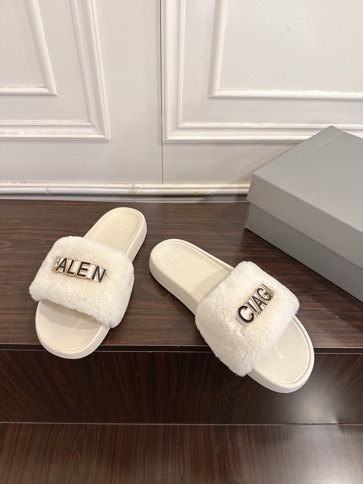 Balenciaga Cotton Slippers