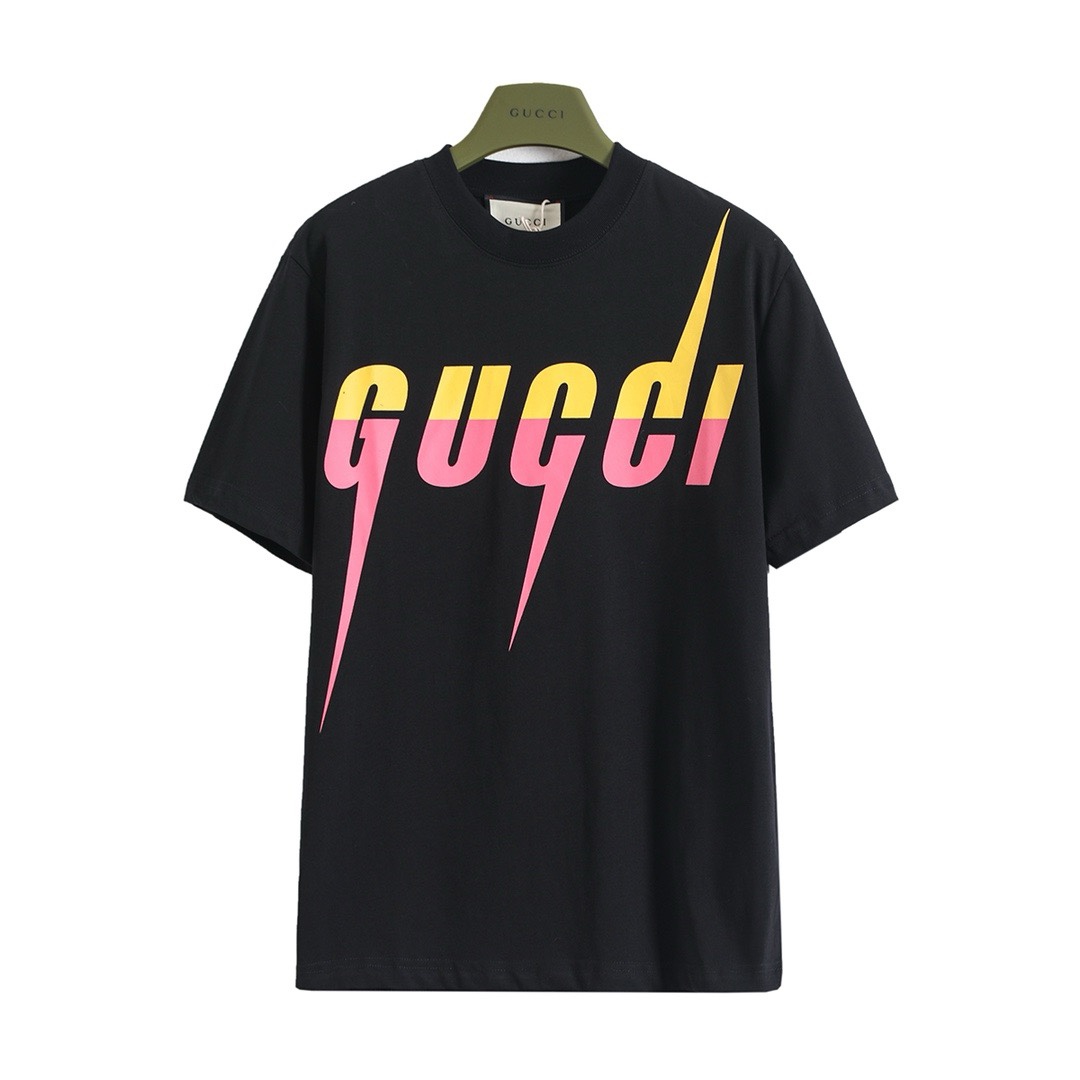 Gucci clothing-19