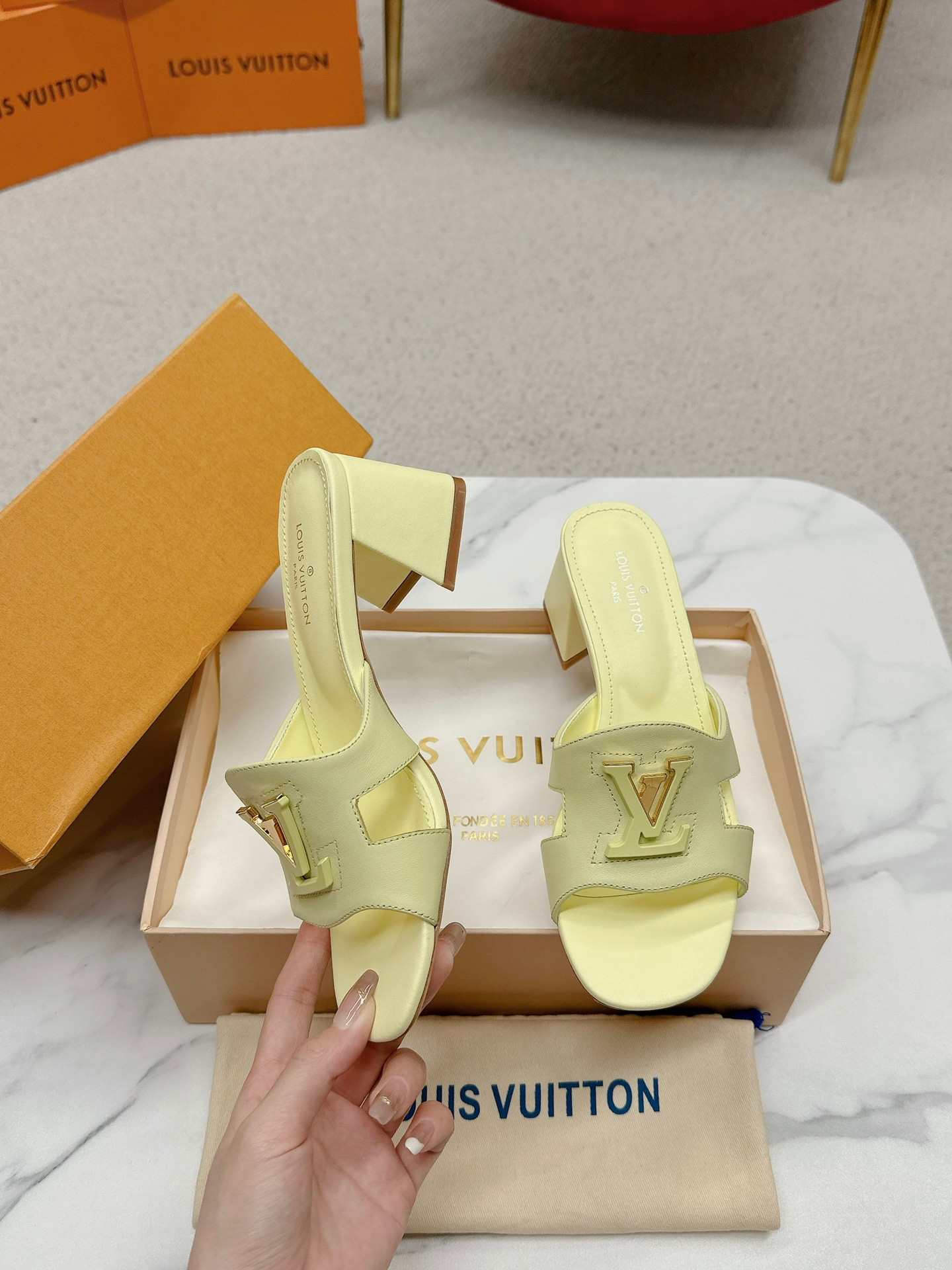 LV Summer footwear