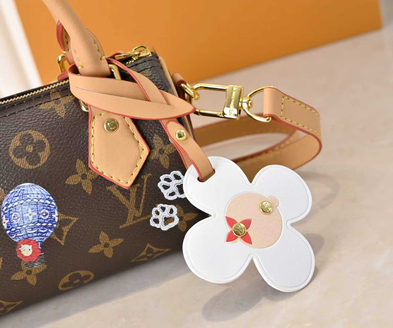 Louis Vuitton Hot New Product-161