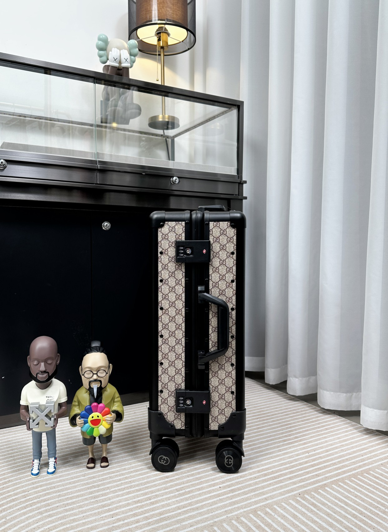 Gucci luggage-37
