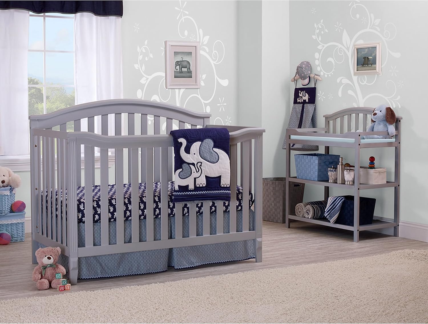 Sorelle Furniture Berkley Crib and Changer with Slat Panel Back Classic -in- Convertible Diaper Changing Table Non-Toxic Finish Wooden Baby Bed Toddler Childs Daybed Full-Size Nursery - Gray