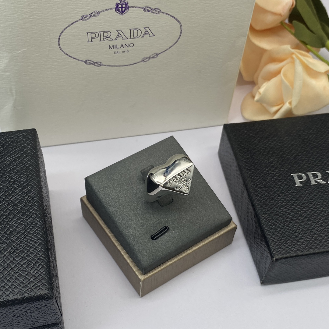 Prada ring-4