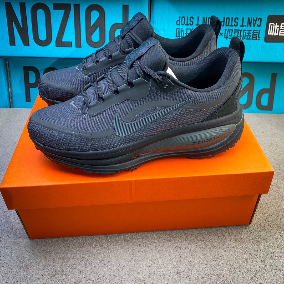 Nike Sneakers-208