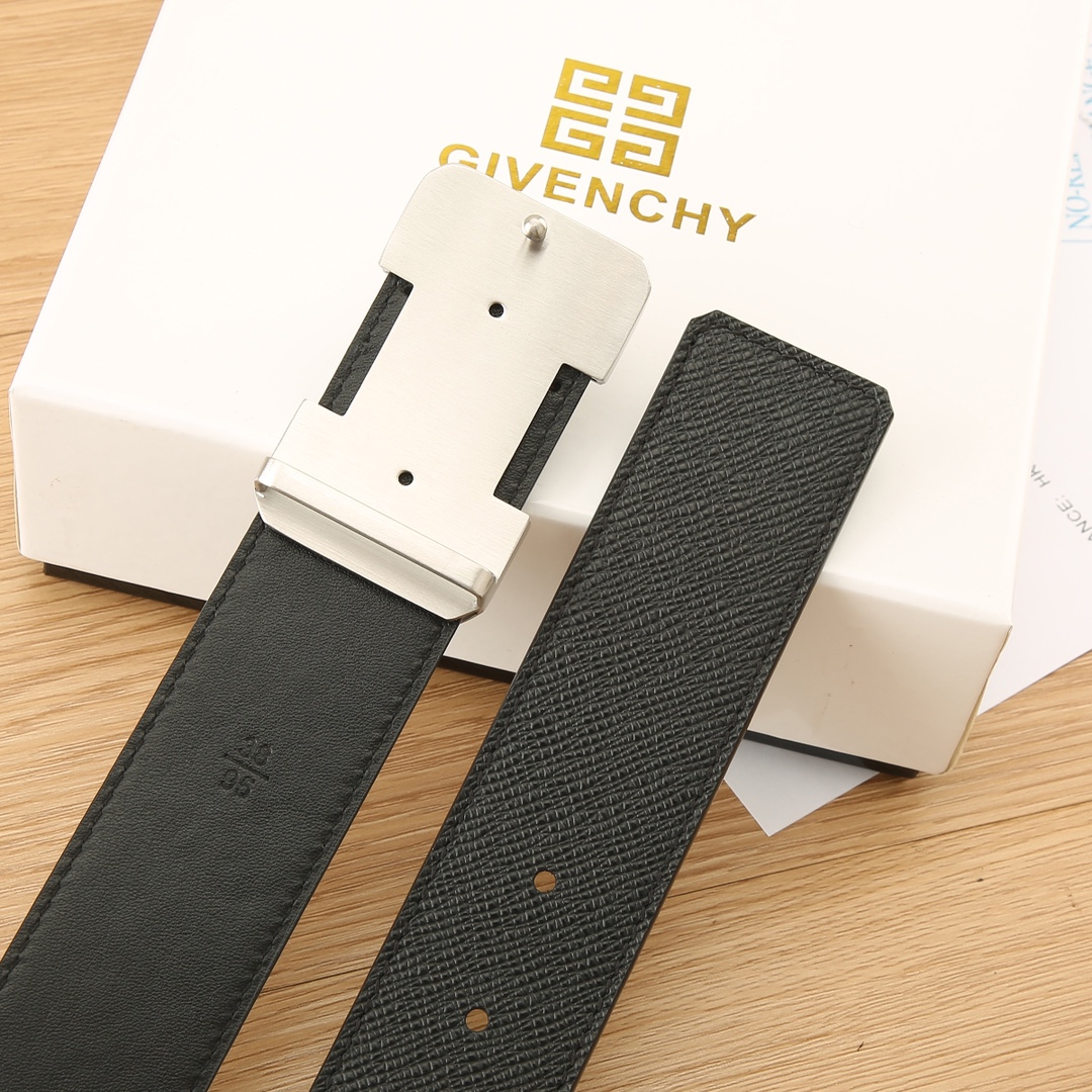 Givenchy belt-50