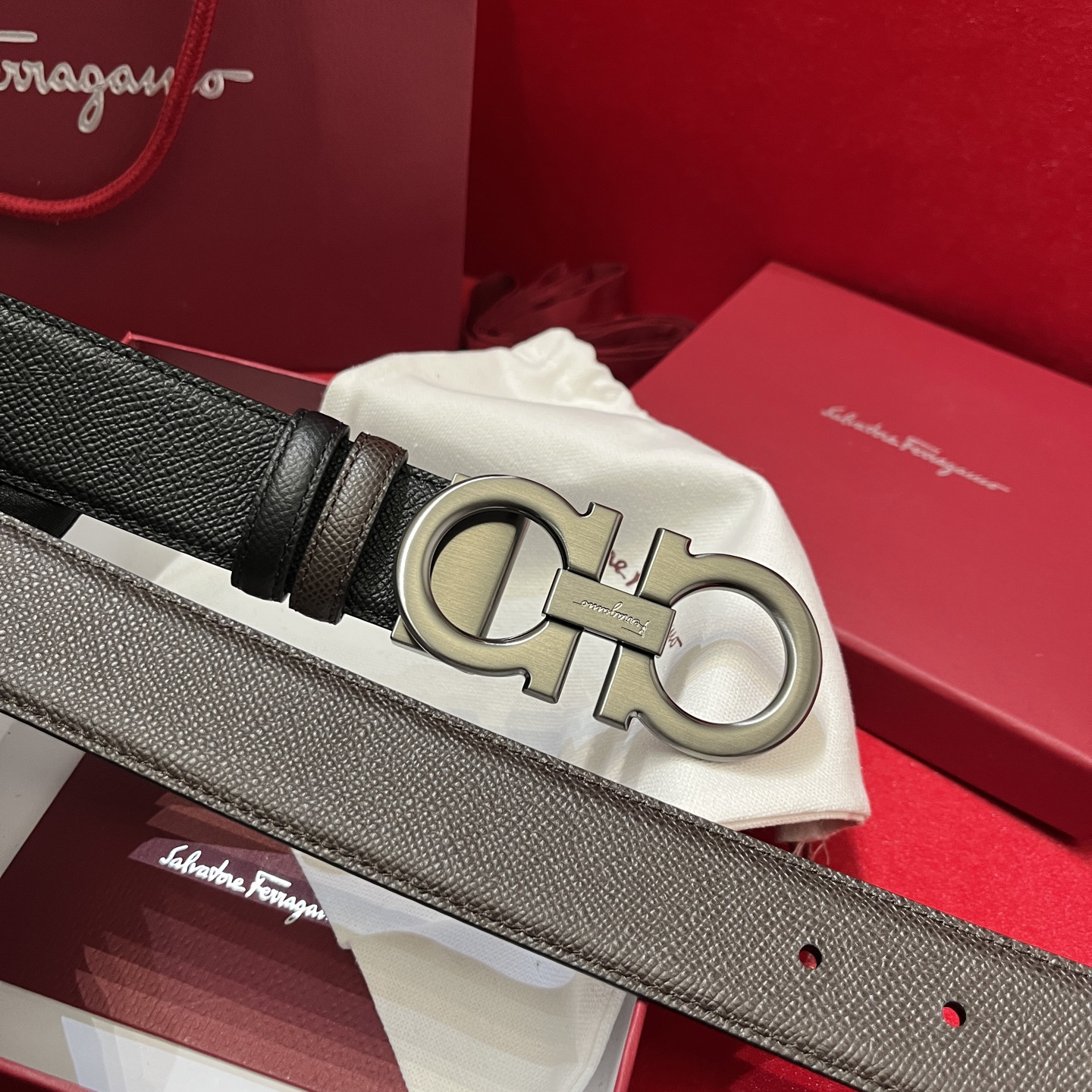 Ferragamo belt-118