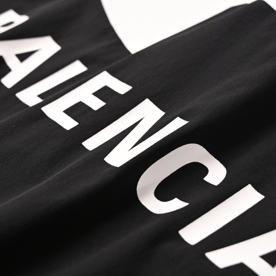 Balenciaga Clothing-364