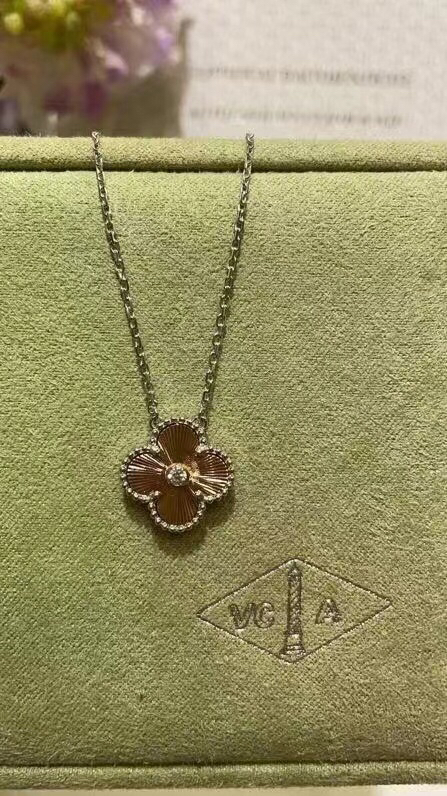 Van Cleef & Arpels necklace-64