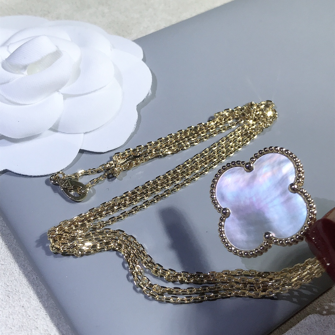 Van Cleef & Arpels necklace-27