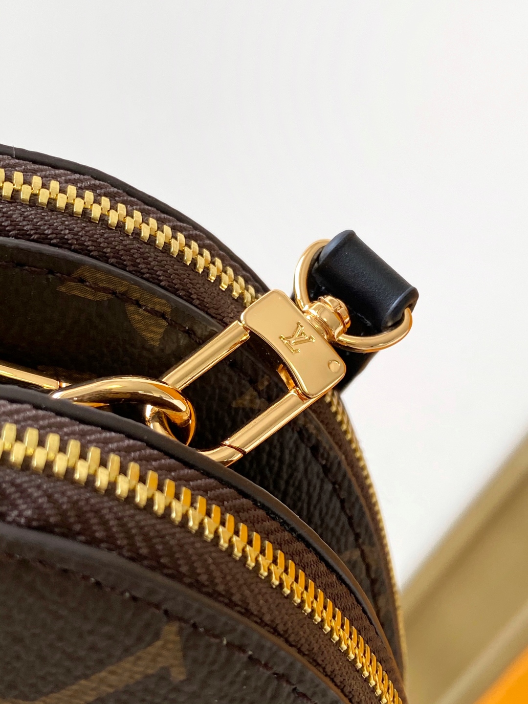 Louis Vuitton Hot New Product-87