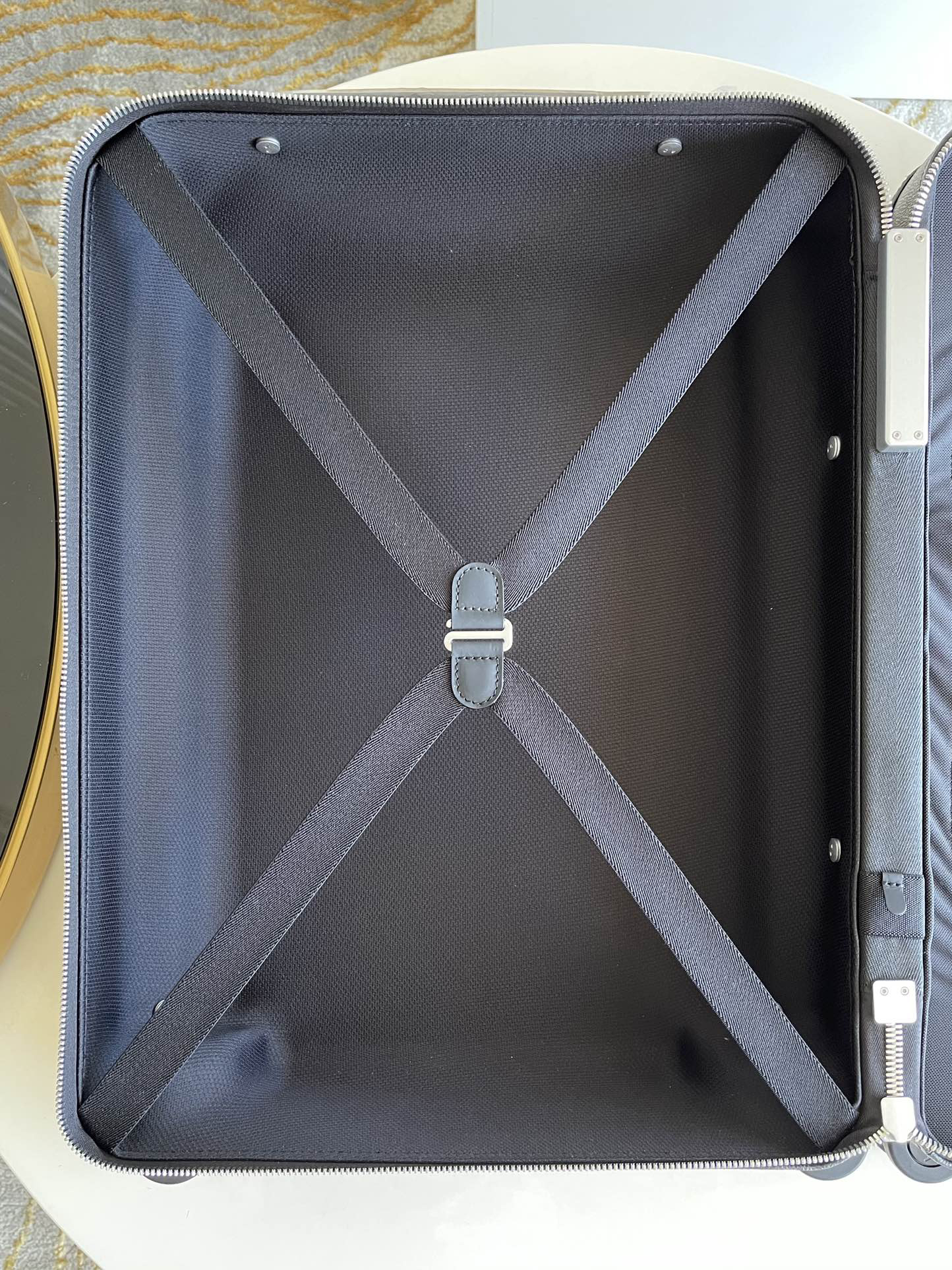 LV luggage-46