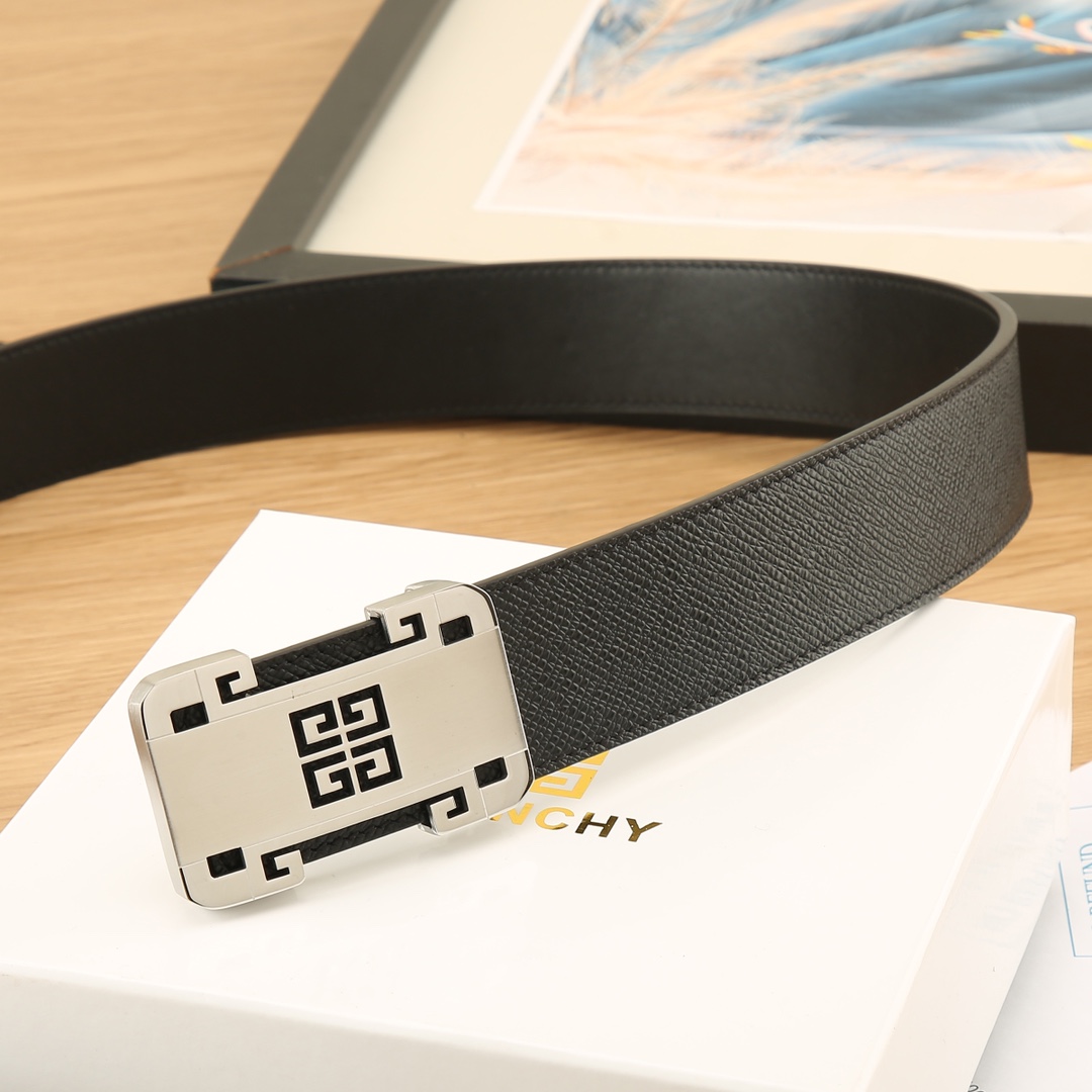 Givenchy belt-50