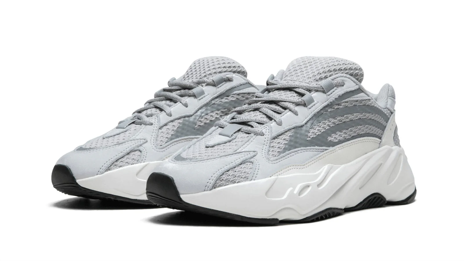 YEEZY BOOST 700 V2 