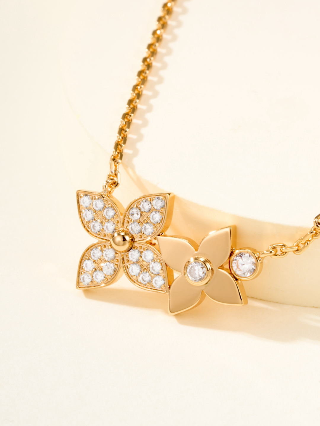 LV necklace-52