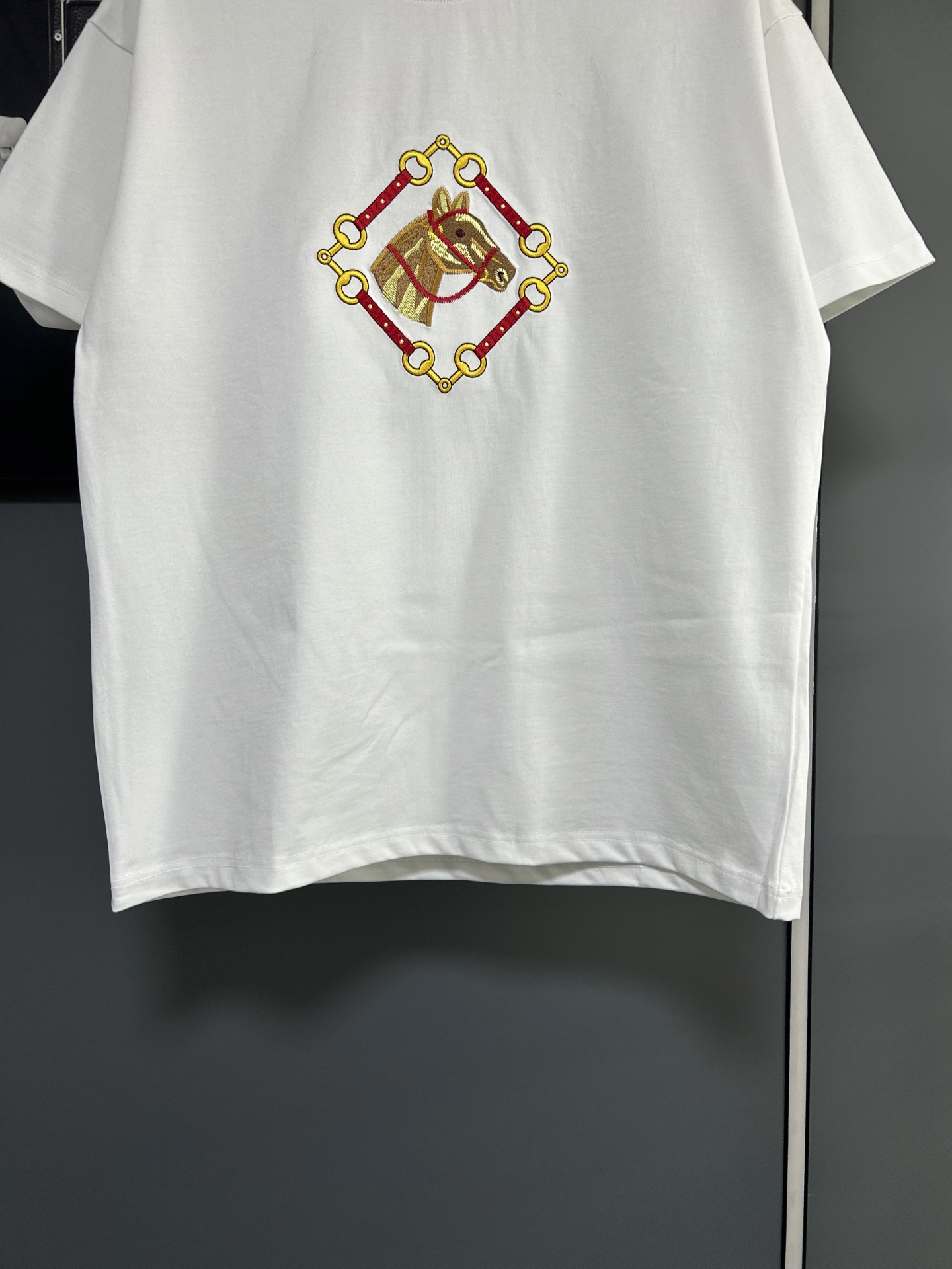 Gucci clothing-153