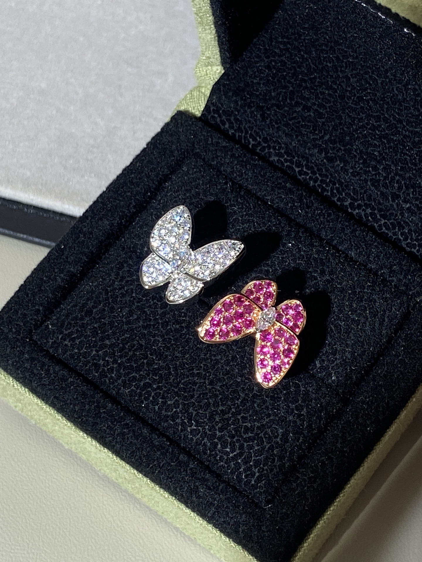 Van Cleef & Arpels ring-28