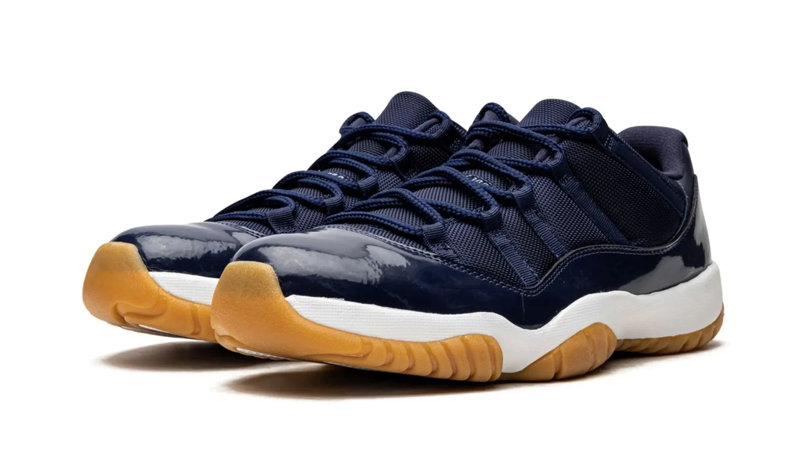 Air Jordan 11 Retro Low 