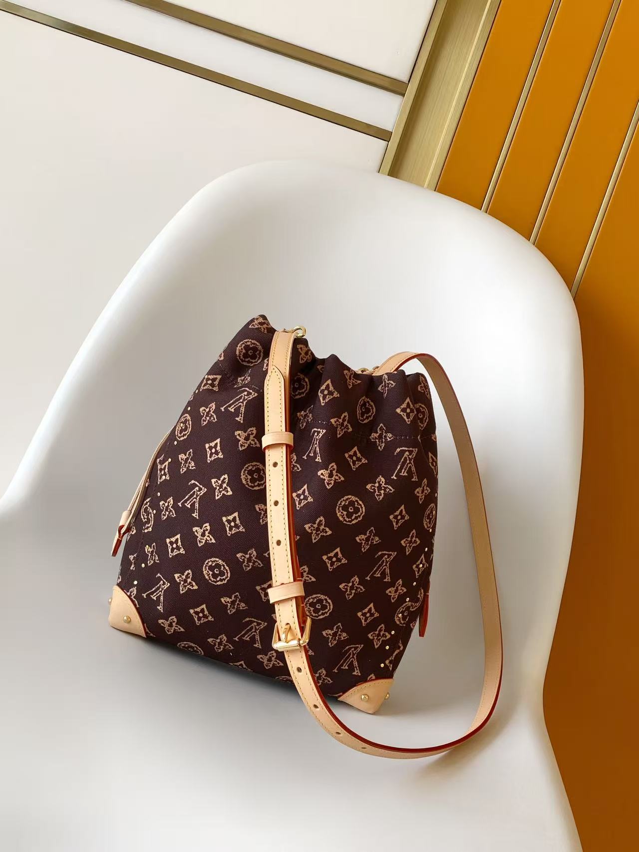 Louis Vuitton Hot New Product-84