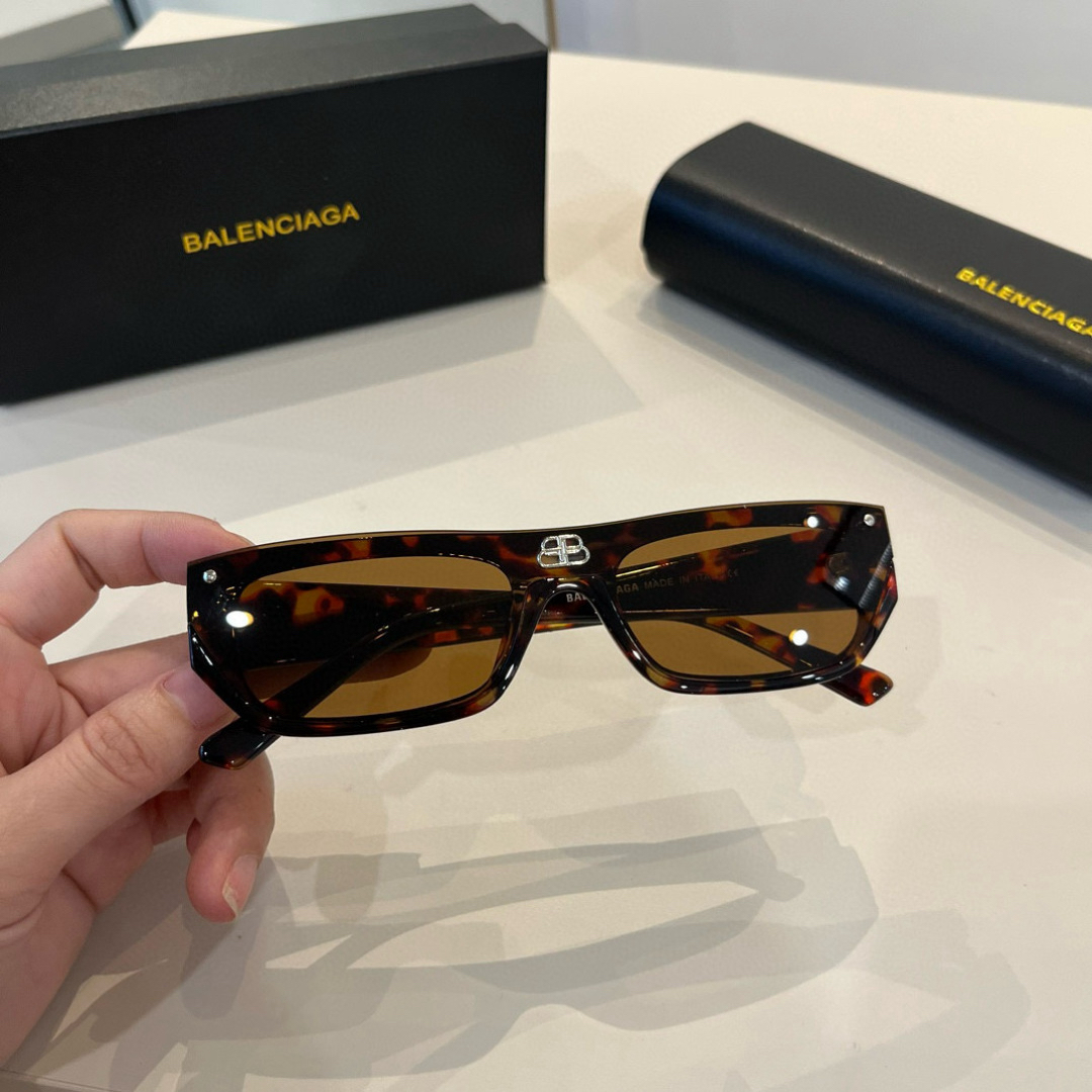 Balenciaga glasses-51
