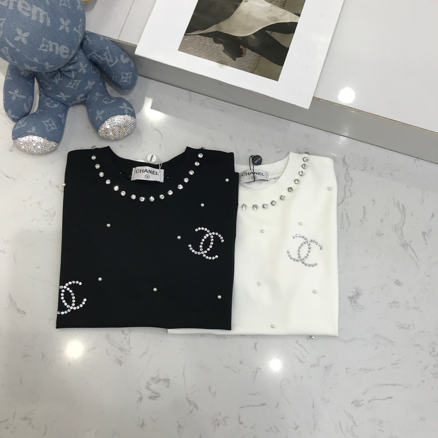 Chanel clothing-9
