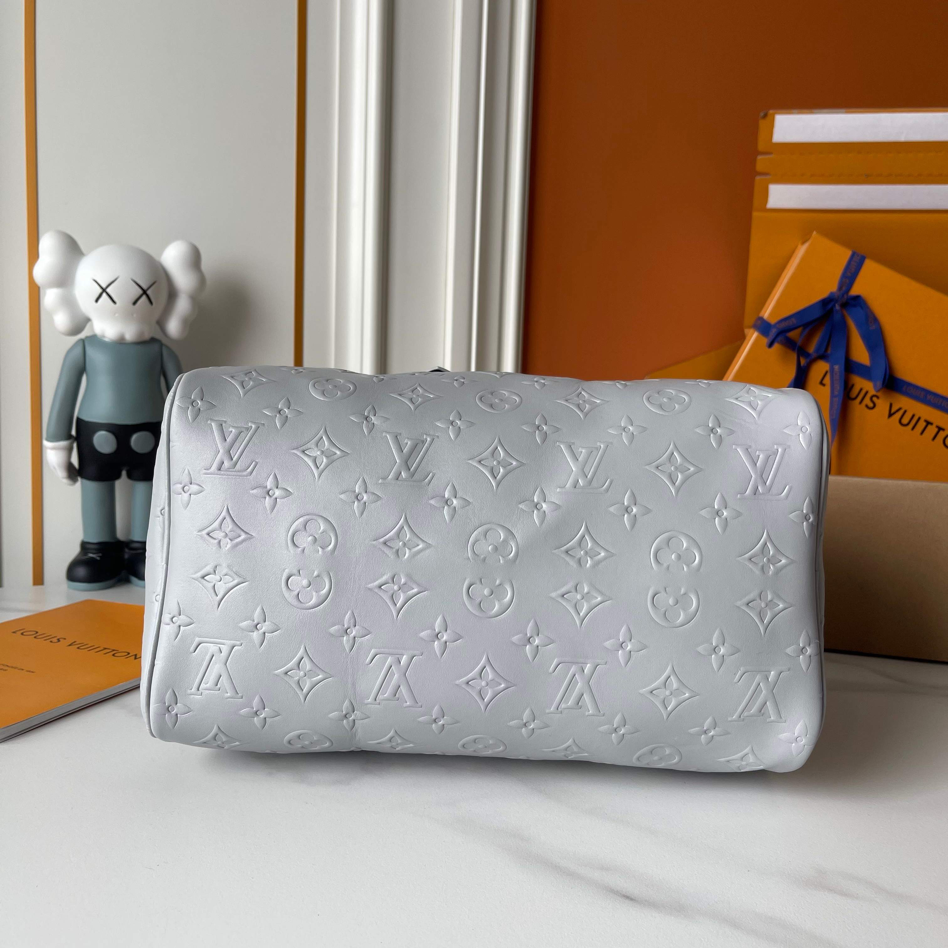 Louis Vuitton Hot New Product-128