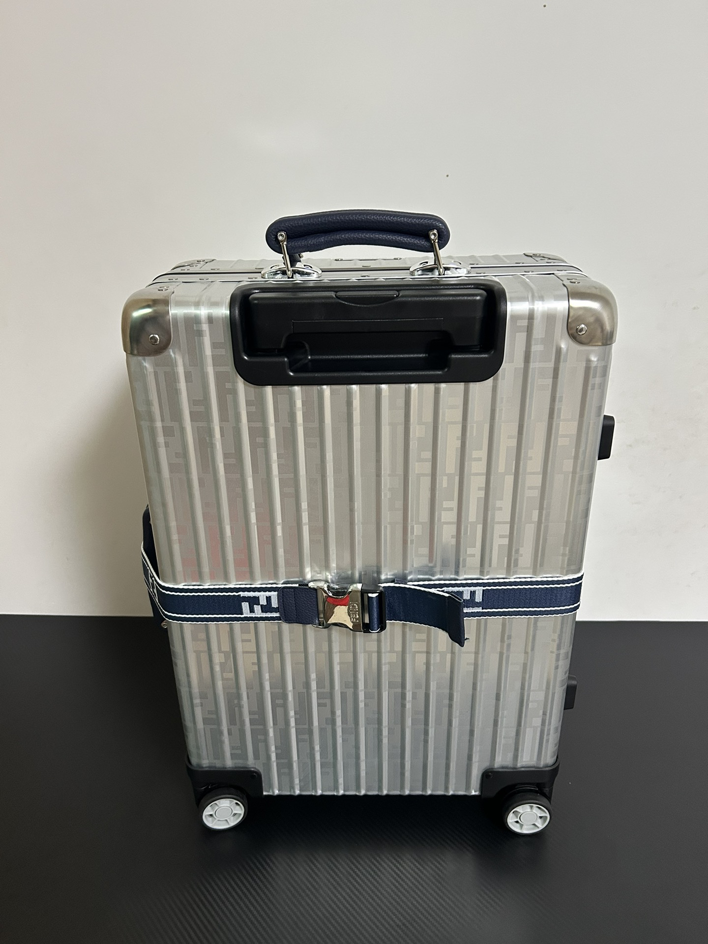 Fendi luggage-11