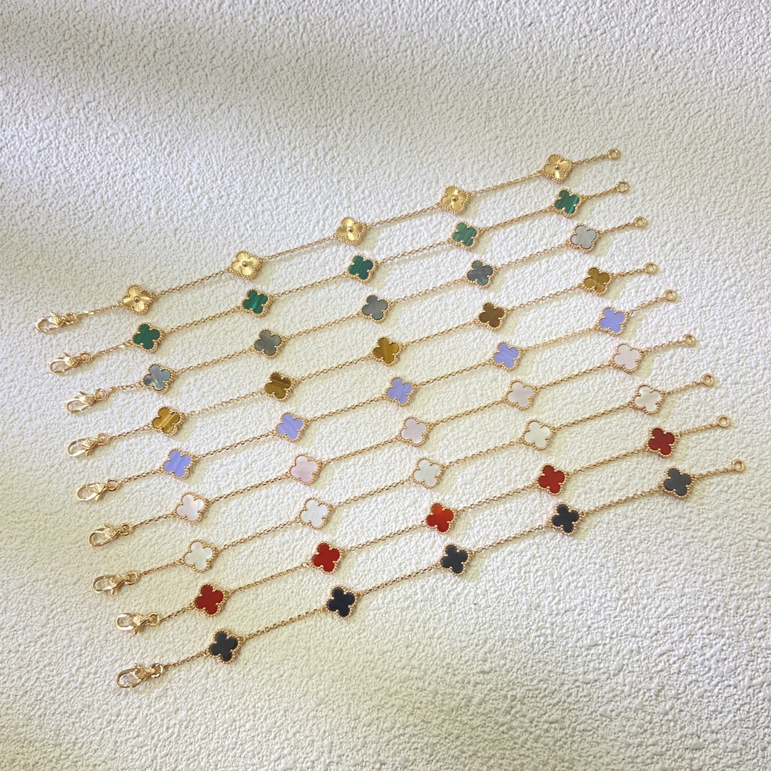 Van Cleef & Arpels Bracelet-126