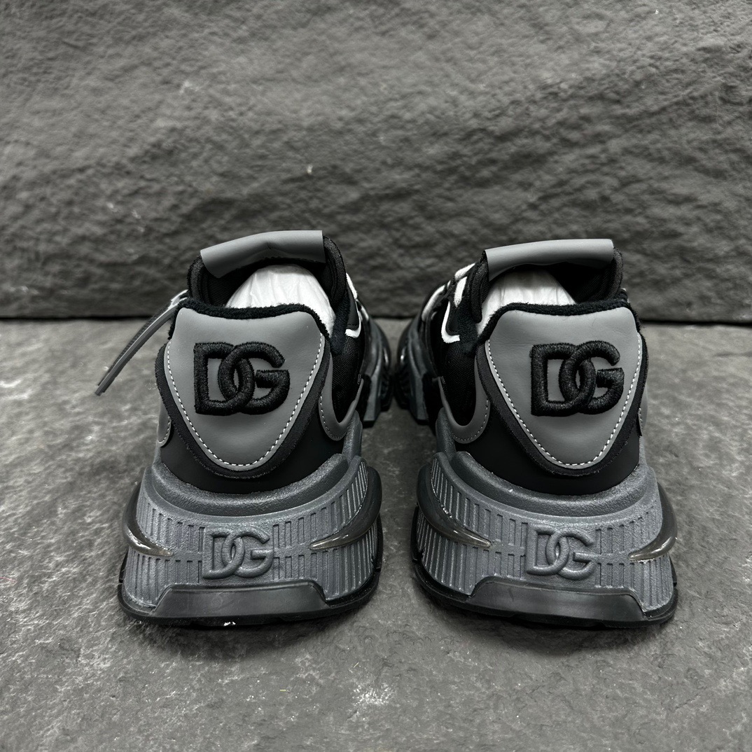 D&G Sneakers-111