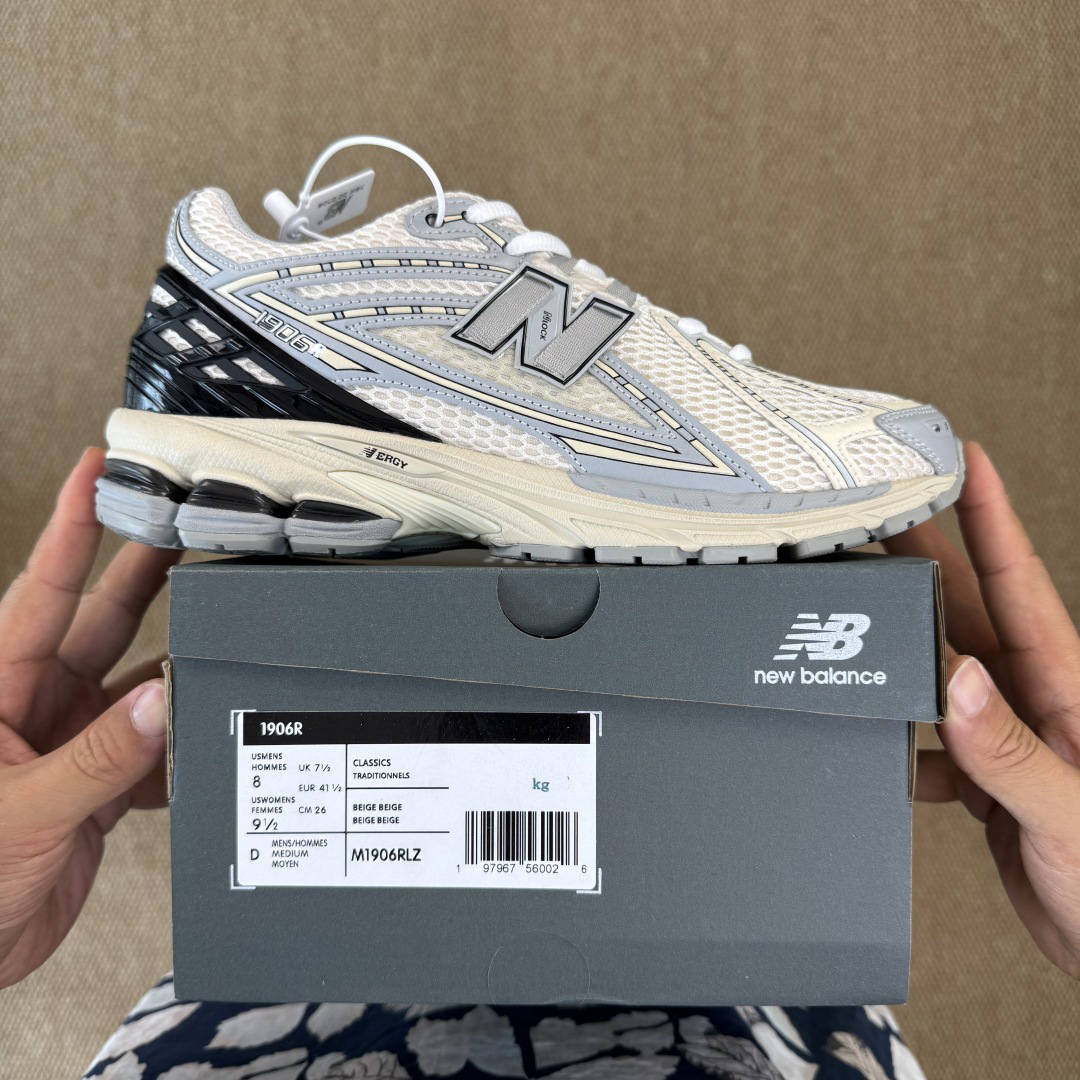 New Balance Sneakers-266