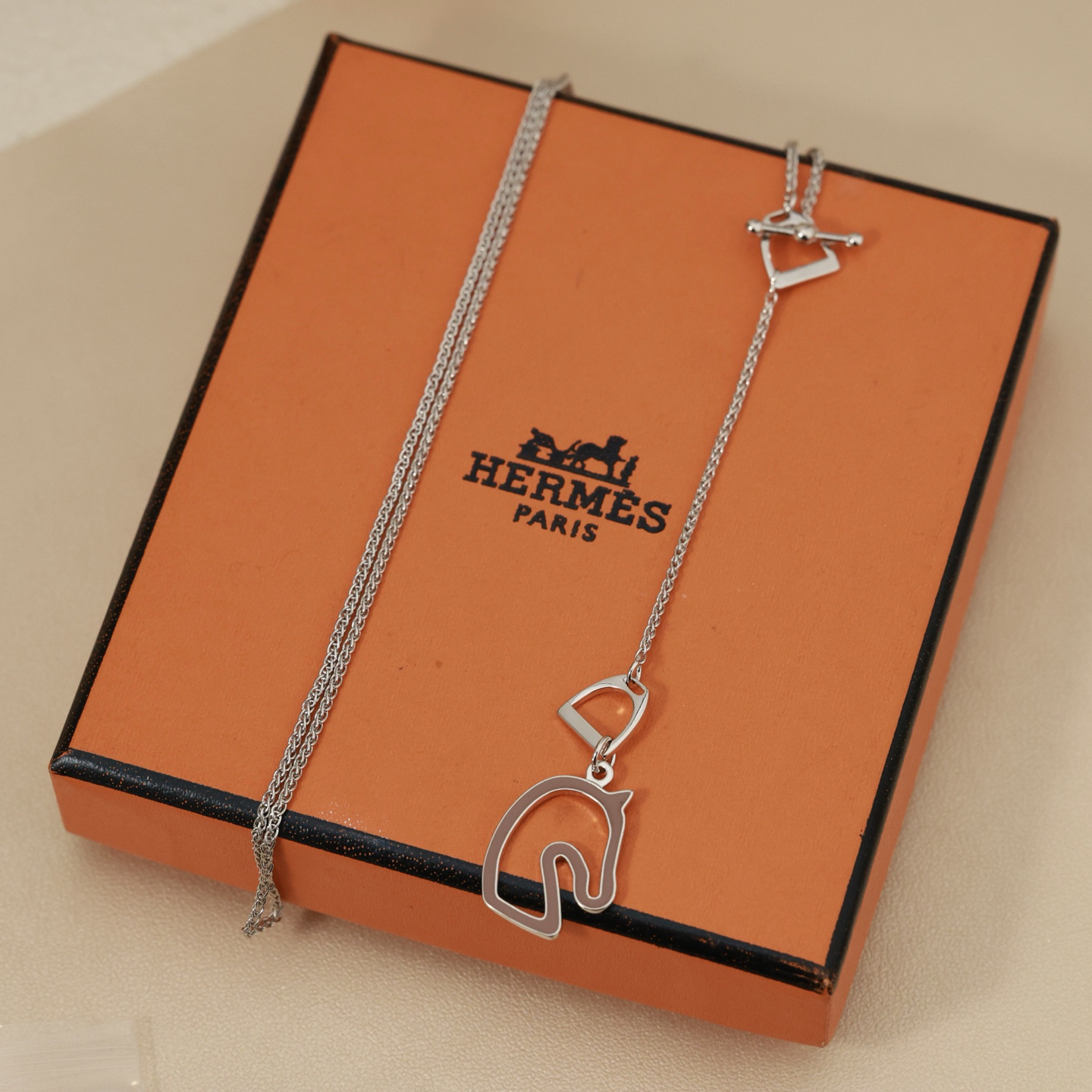 Hermes necklace-3