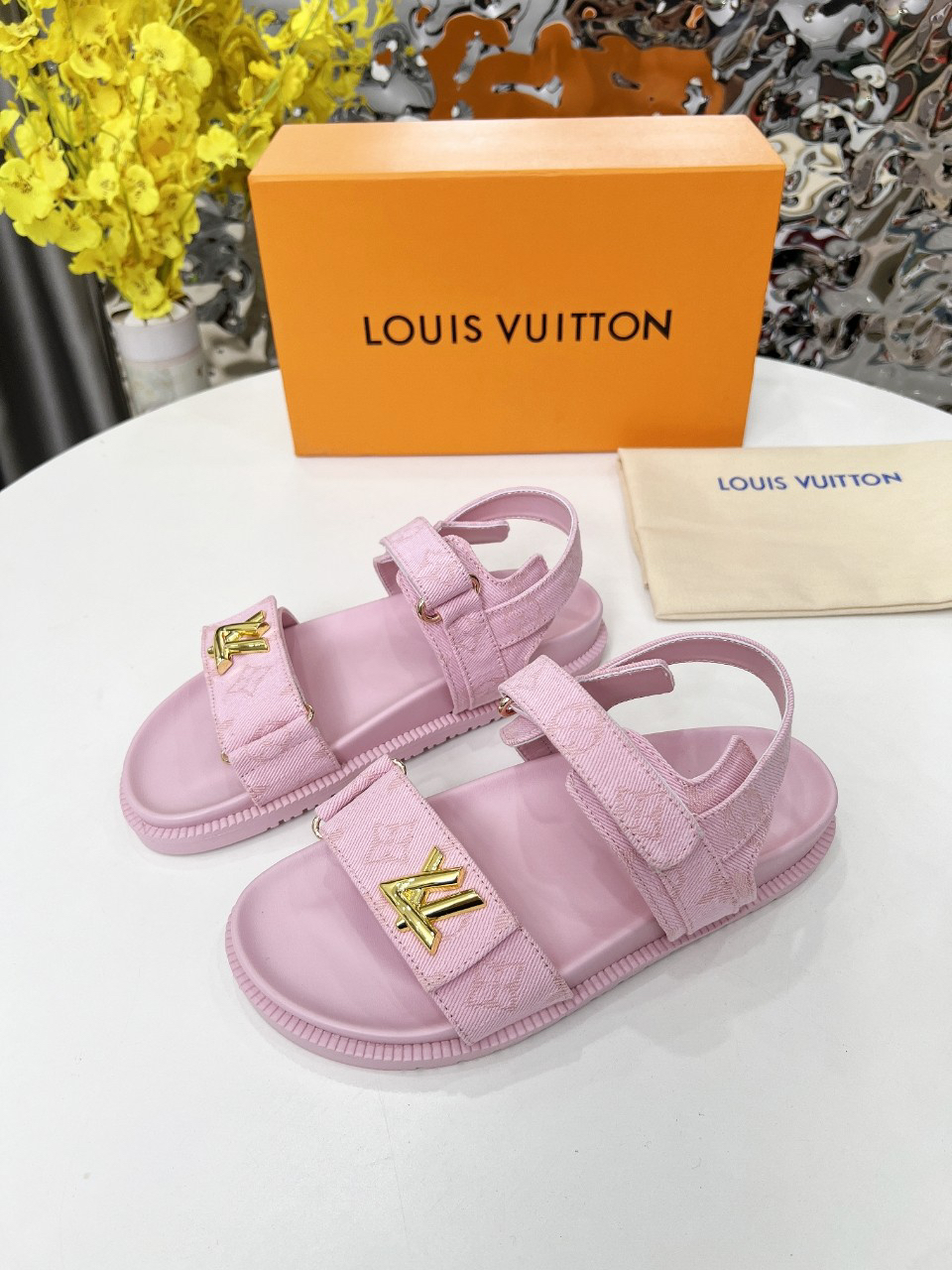 LV Summer footwear
