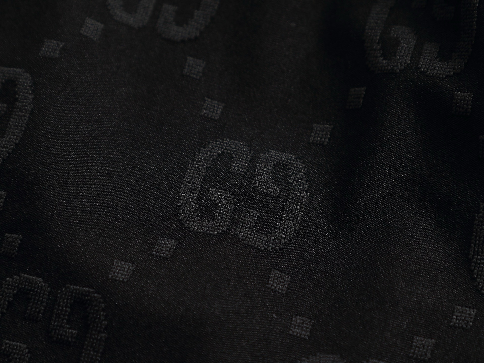 Gucci clothing-257