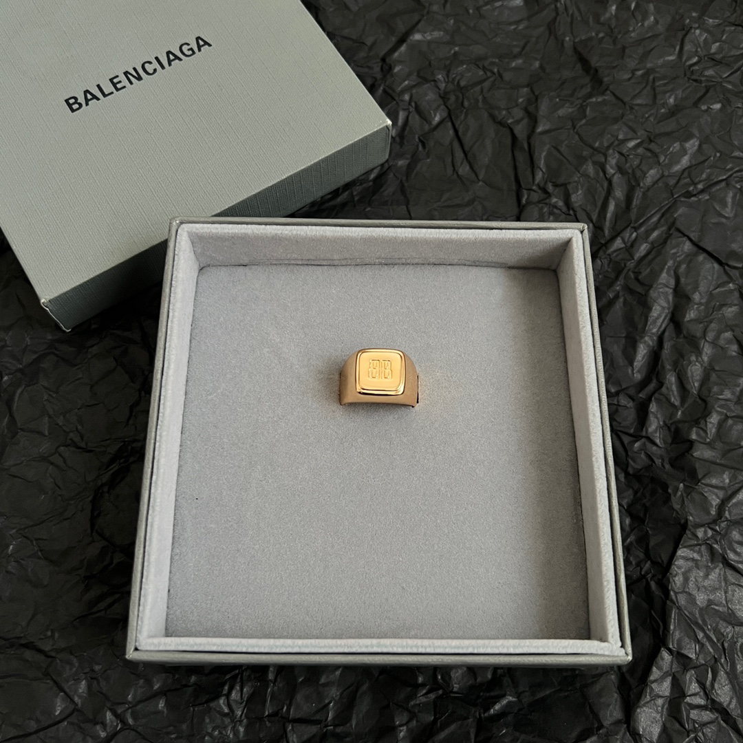 Balenciaga ring-17