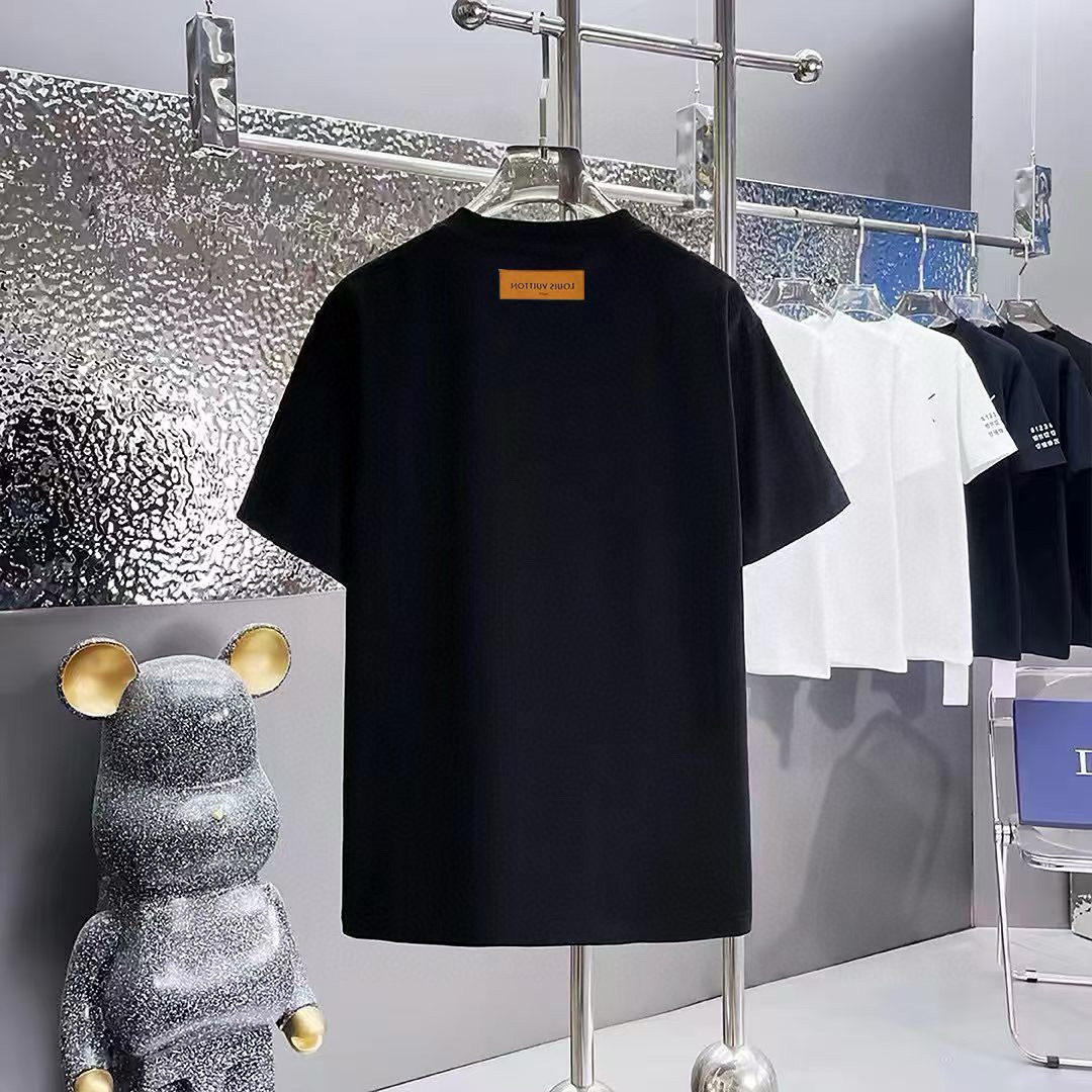 LV clothing-191