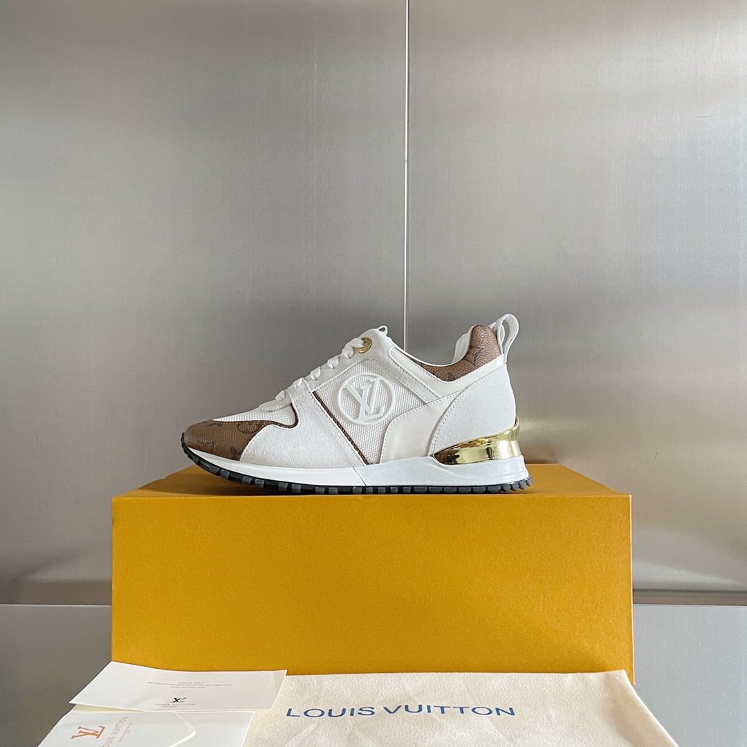 Lv Sneakers-215