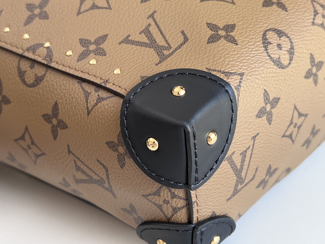 Louis Vuitton Hot New Product-51