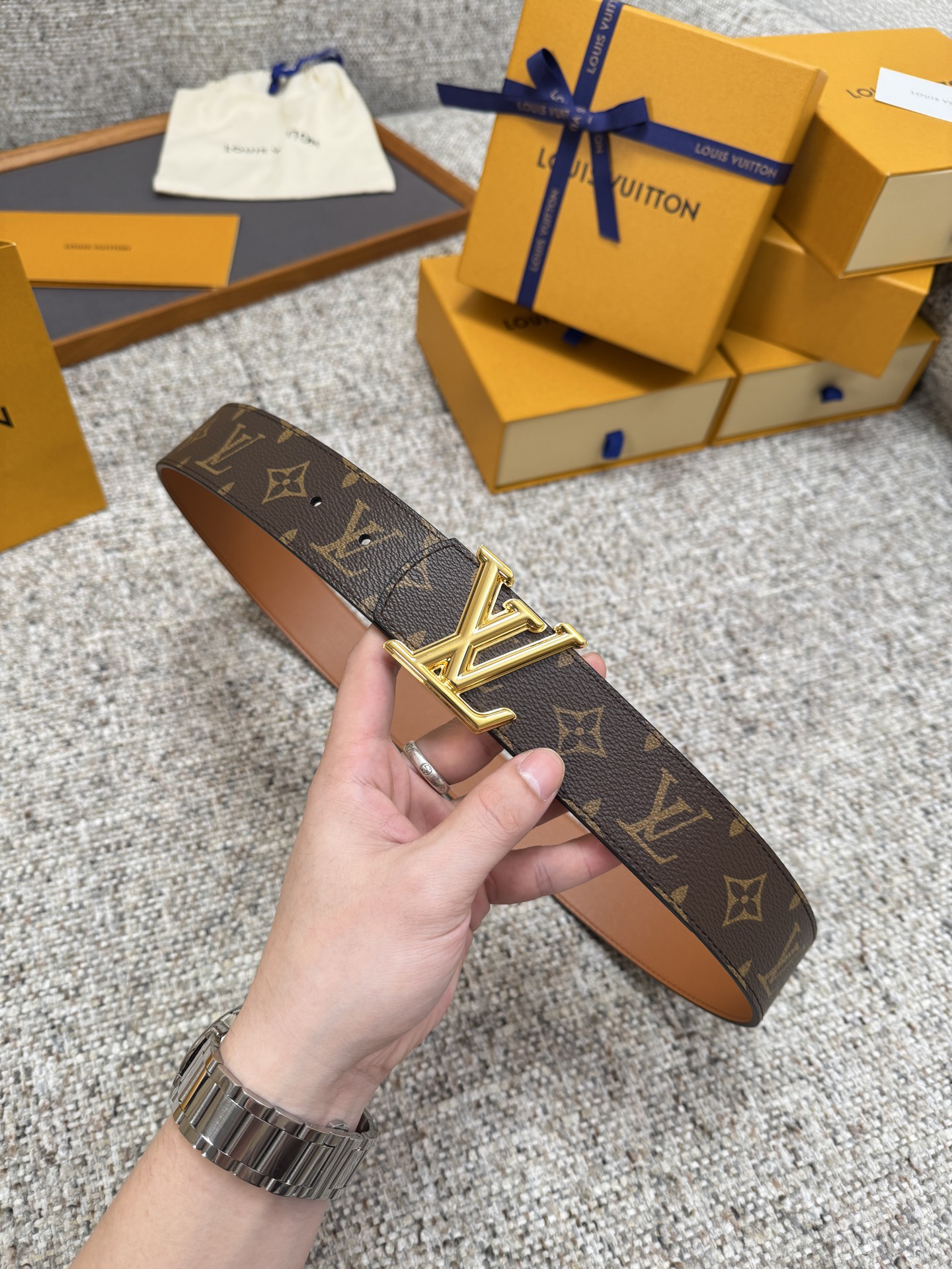 Lv belt-46