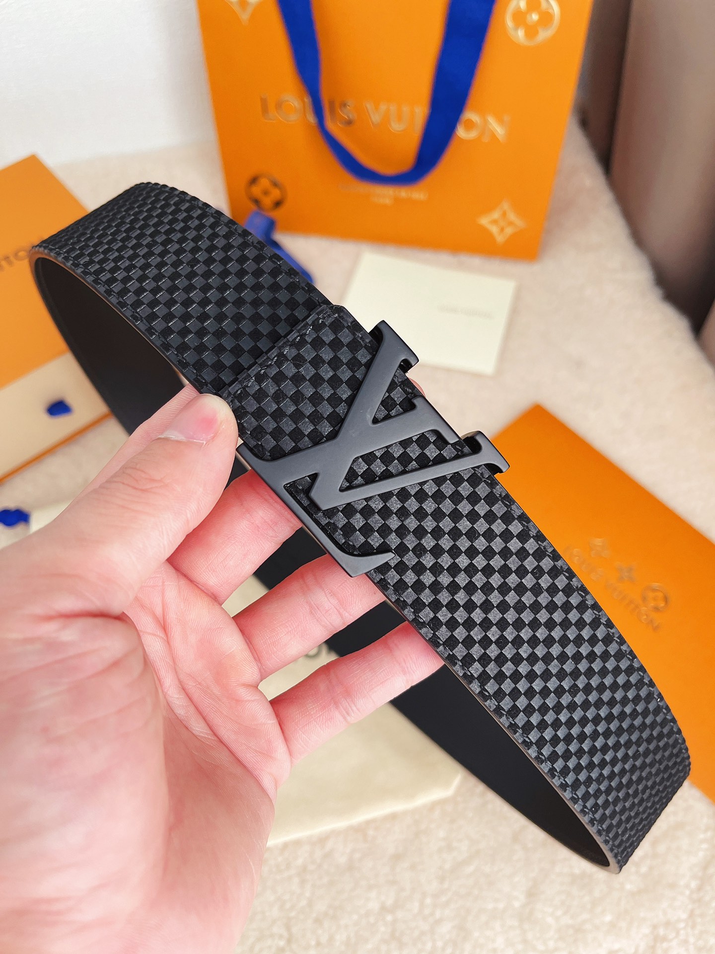 Lv belt-112