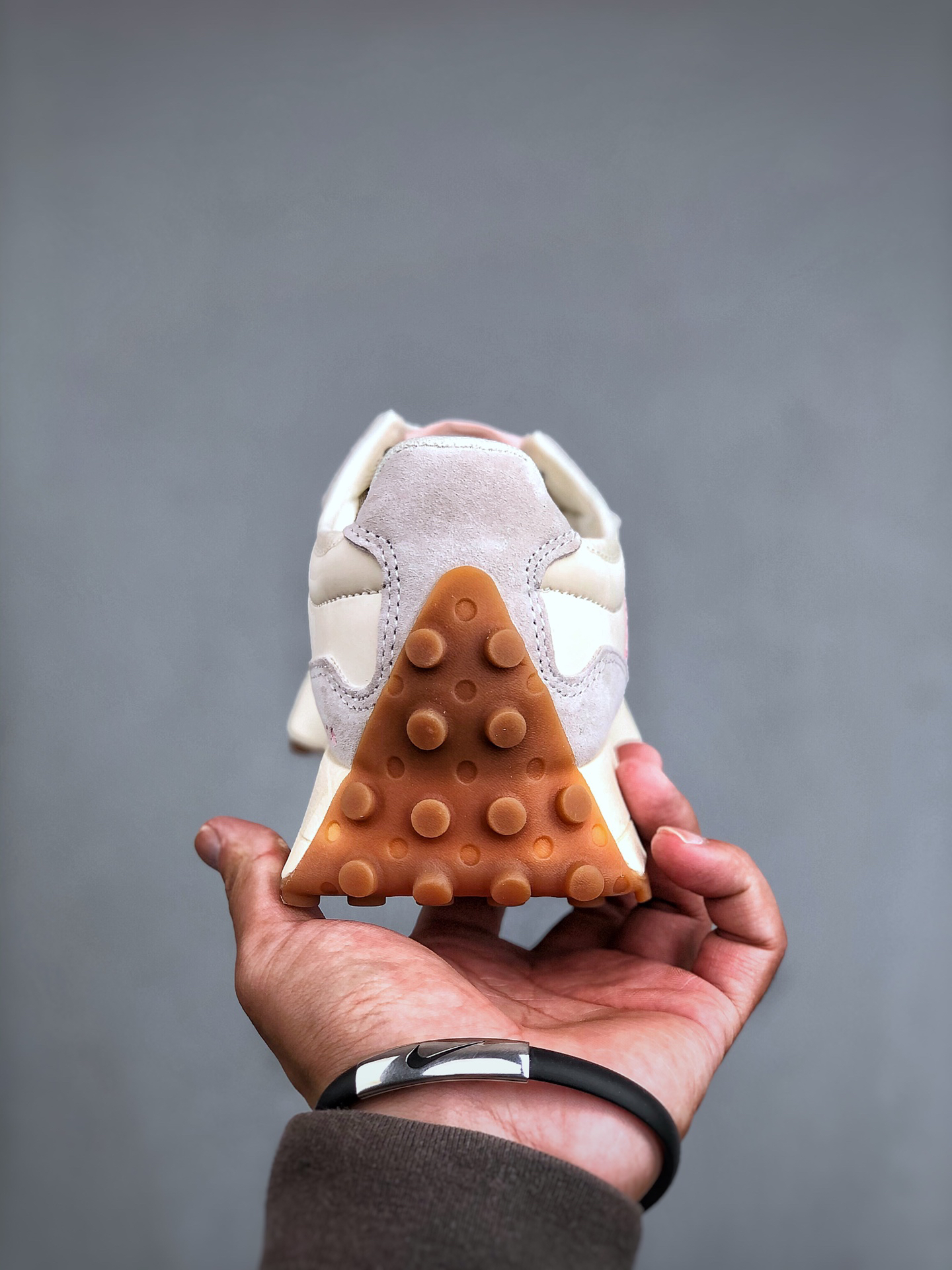 New Balance Sneakers-323