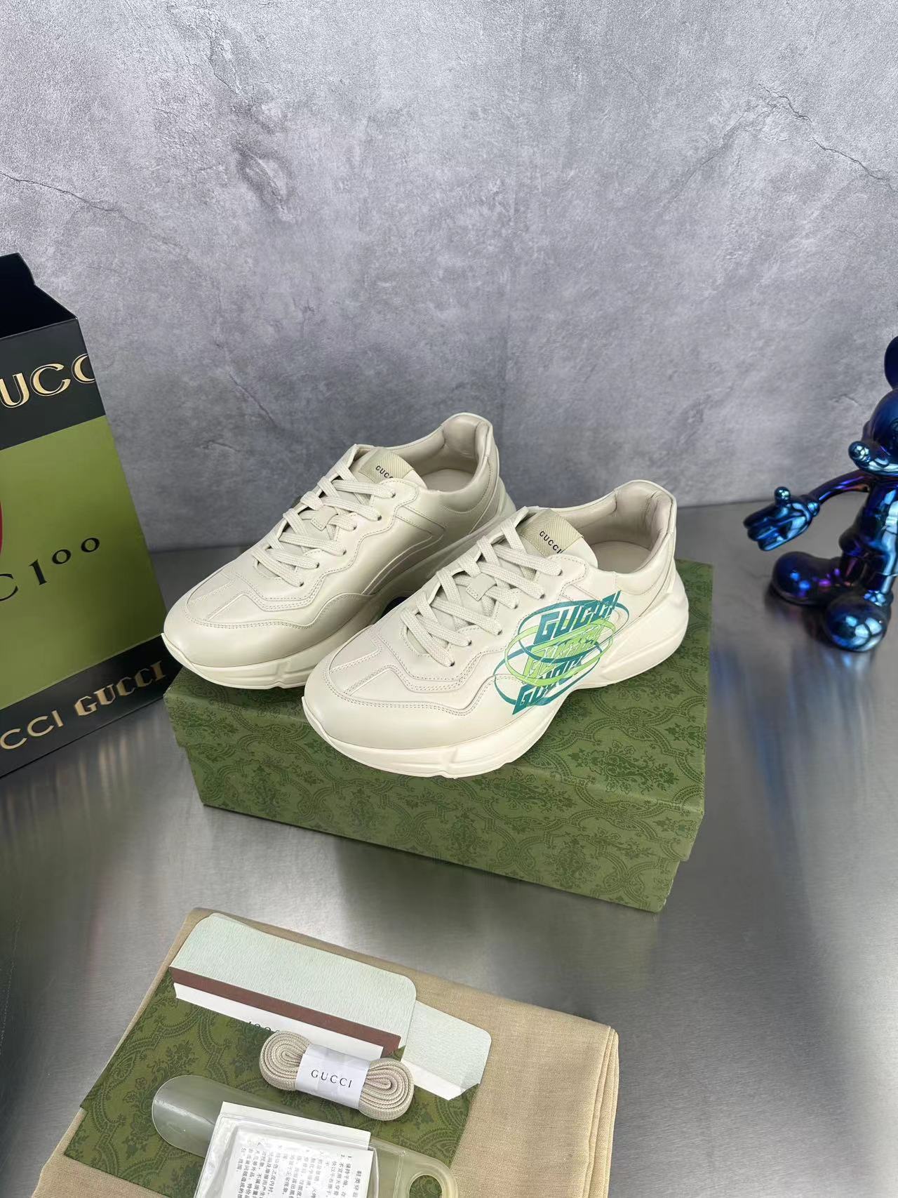 Gucci Sneakers-61